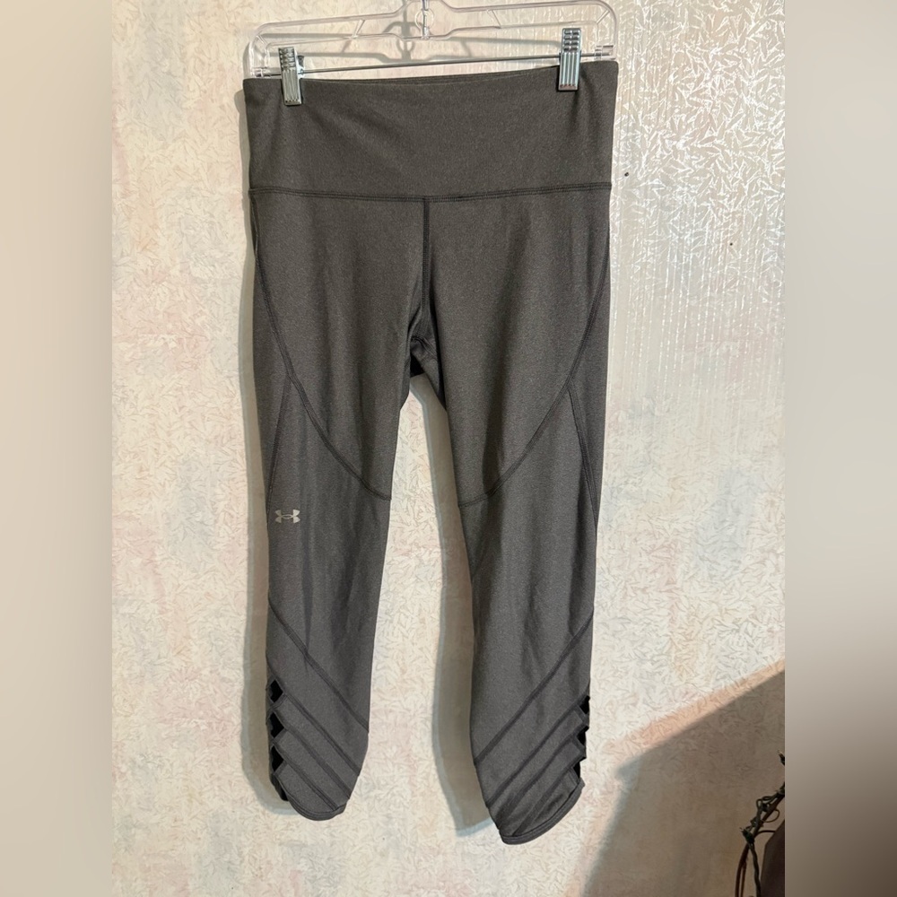 Under Armour Heat Gear Charcoal Performance Leggings, Sz Med